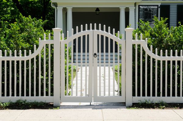 Fence Gate Adjustment in Kailua Kona
